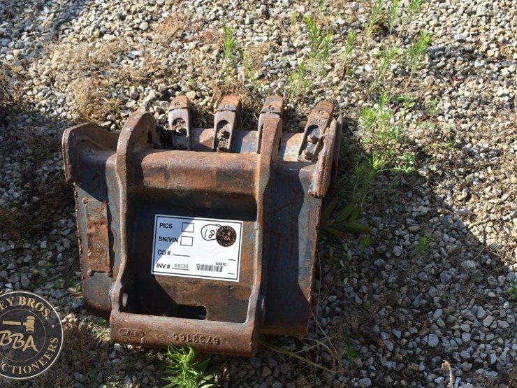bucket,-trenching-backhoe-bucket-44030-image-4