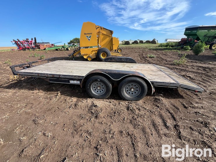 2004-target-t/a-utility-trailer-image-8