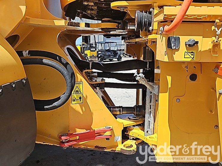 2018-volvo-l110h-image-28