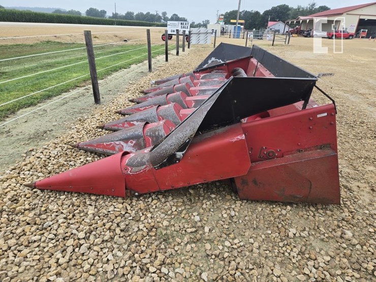 case-ih-1063-image-2