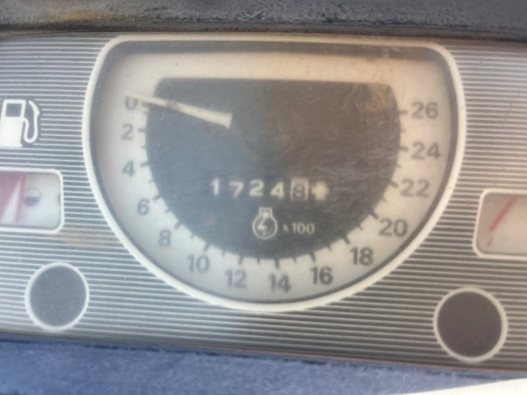 ford-3910-image-12