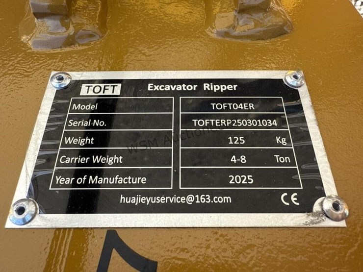 2025-caterpillar-306-image-5