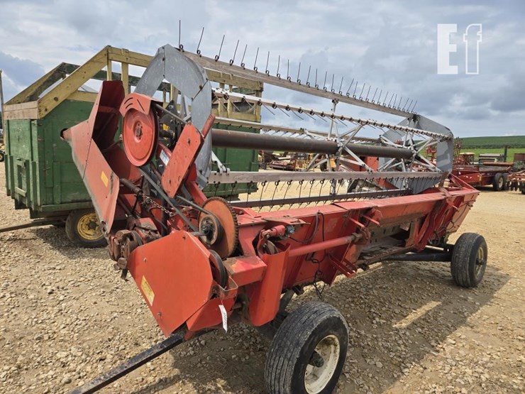 massey-ferguson-1859-image-3