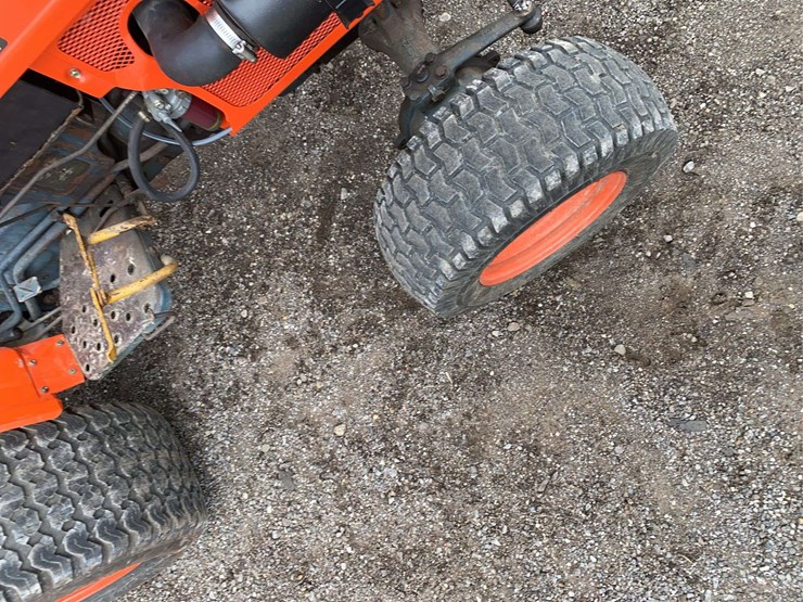 kubota-b7100-image-32
