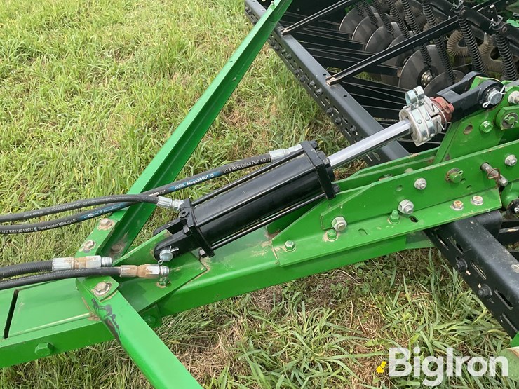 john-deere-450-image-15