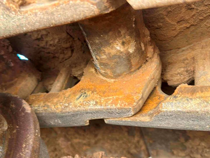 deere-850j-lgp-image-13