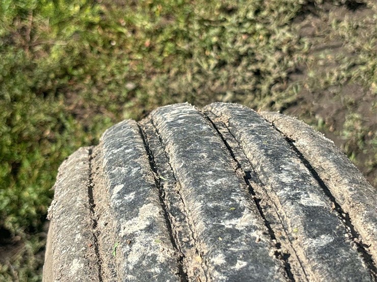 john-deere-r-image-12