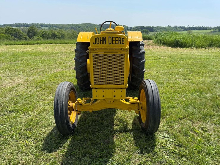 john-deere-bi-image-2