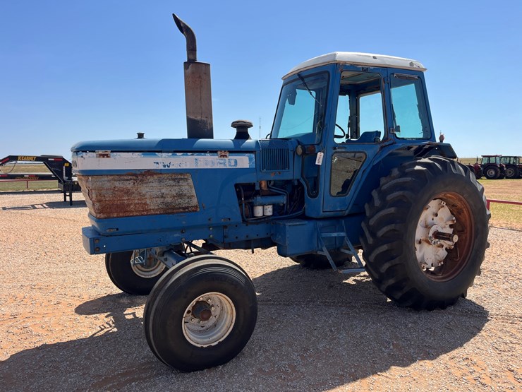 ford-tractor-image-1
