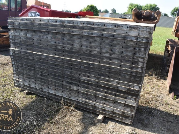 mod-u-forms-wall-forms-44026-image-5