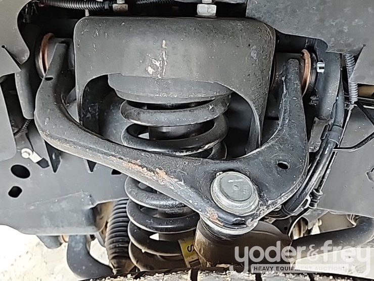 2018-ford-f150-xlt-image-18