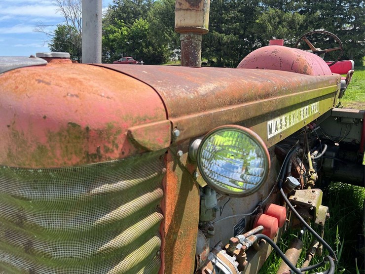 massey-ferguson-97-image-16