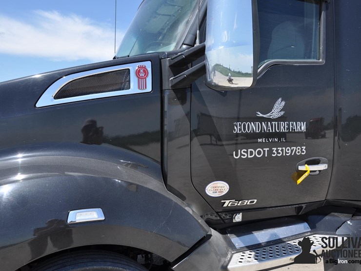 2019-kenworth-t680-image-14