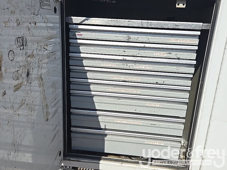 2019-ford-f550-xl-image-31