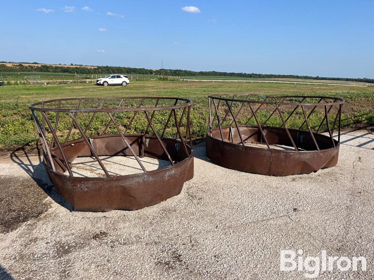bale-feeder-image-3