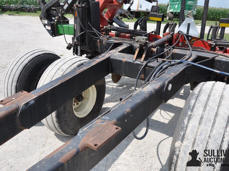 case-ih-2500-image-14