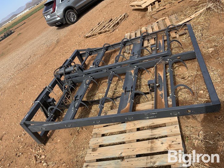 long-8-pack-bale-grabber-image-4