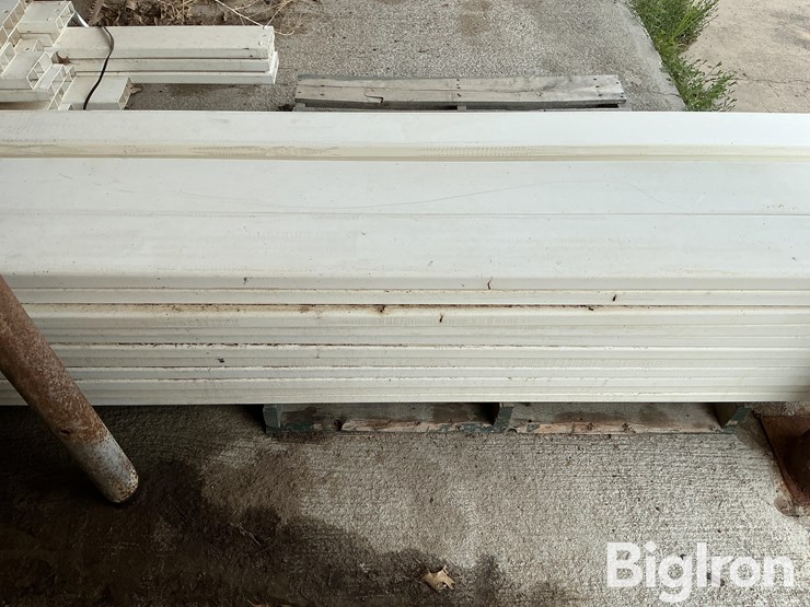 vinyl-fencing-image-11