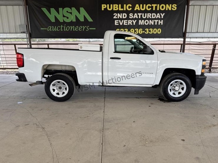 2014-chevrolet-silverado-1500-image-1