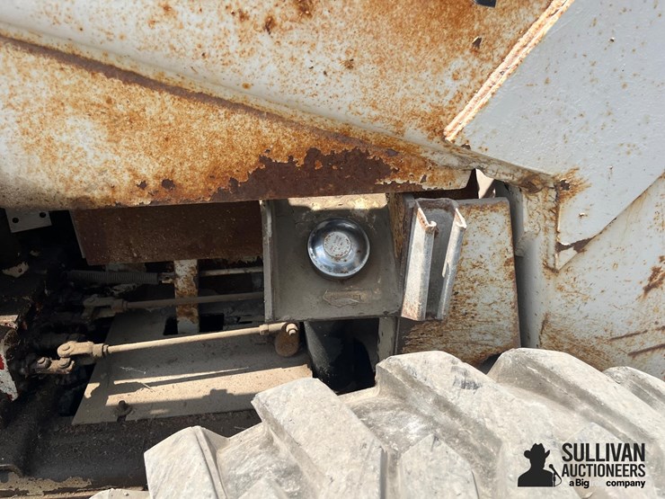 bobcat-975-image-15