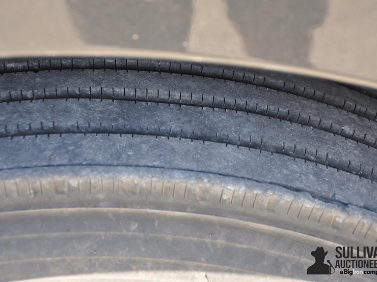 2019-kenworth-t680-image-11