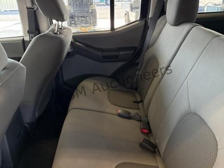 2014-nissan-xterra-image-24