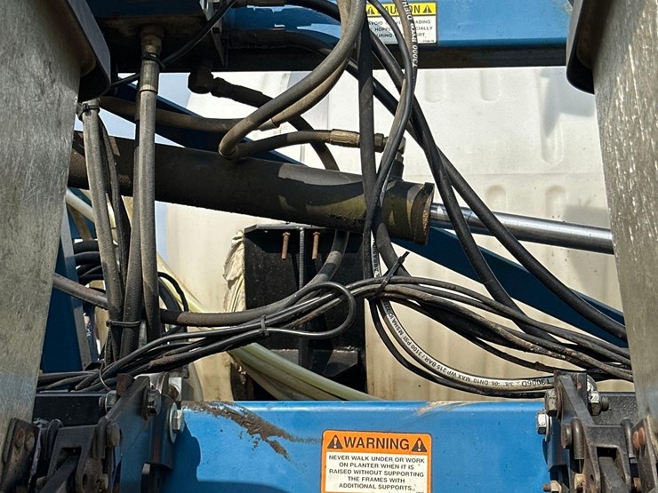 kinze-2600-image-14