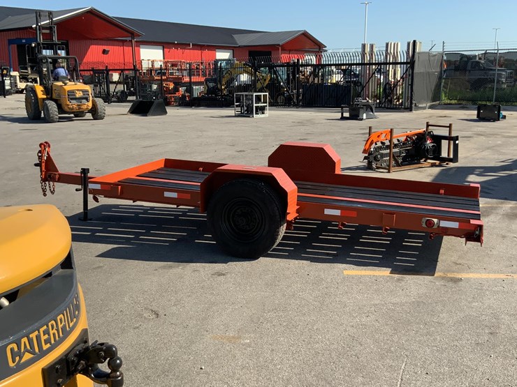 ditchwitch-s/a-tilt-bed-trailer-image-8
