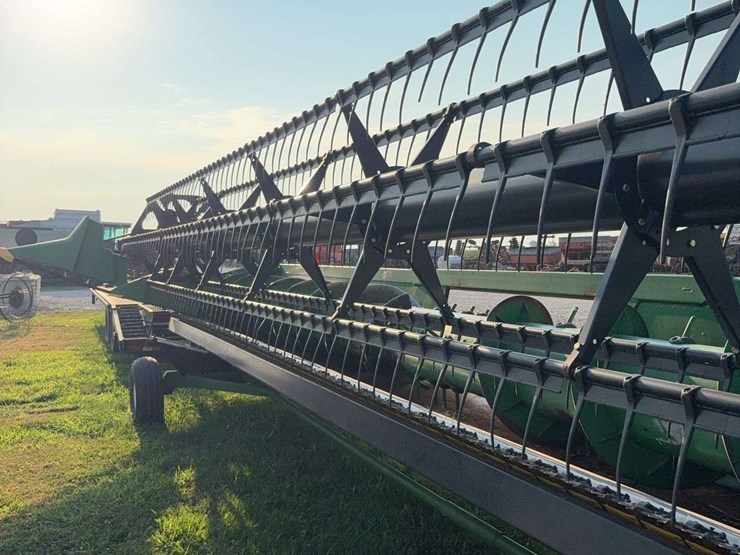 2010-john-deere-635f-image-5