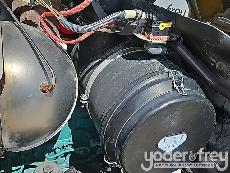 2014-volvo-l110h-image-39