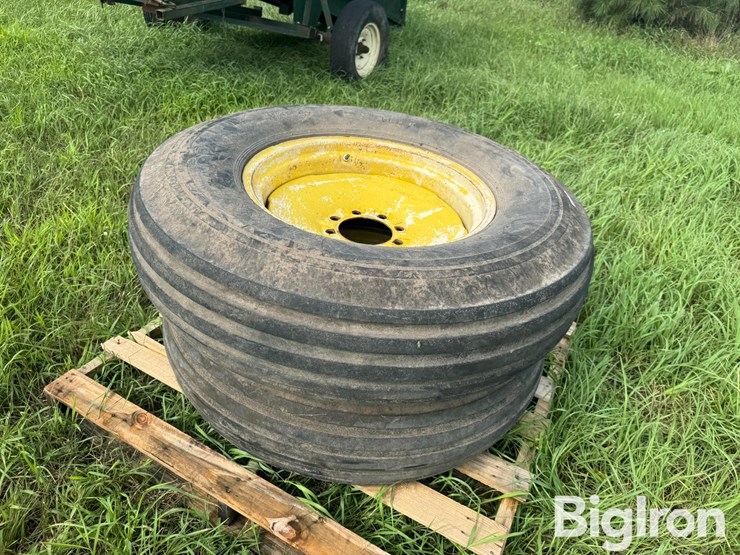 john-deere-3970-image-2
