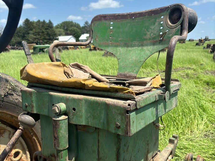 john-deere-720-image-38