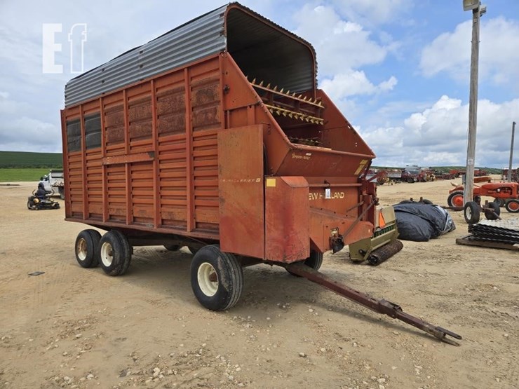 new-holland-8-image-1