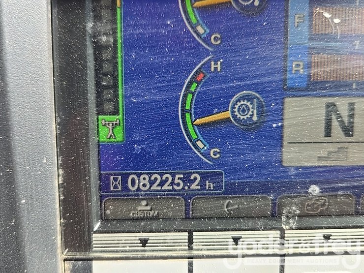 2021-komatsu-d61px-24-image-58