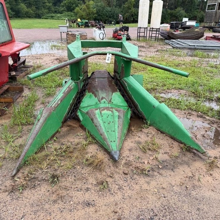 JOHN DEERE 2