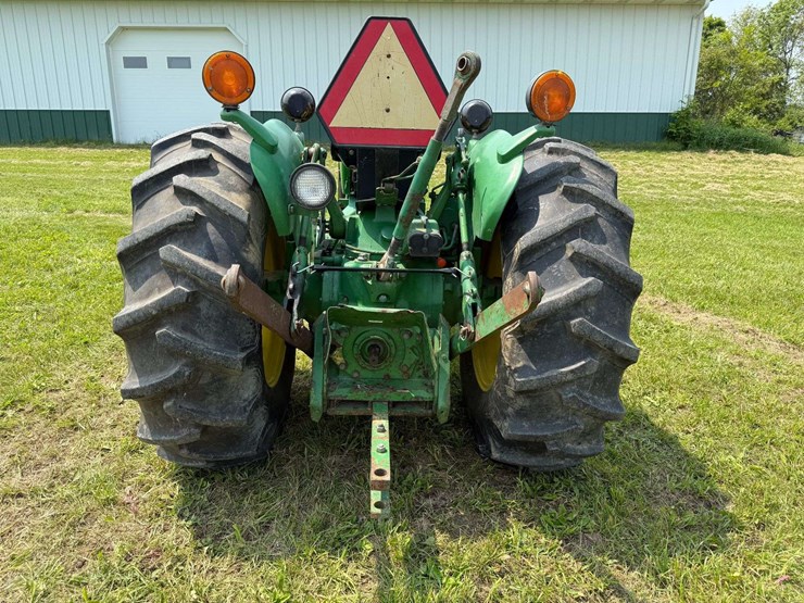 john-deere-2255-image-5