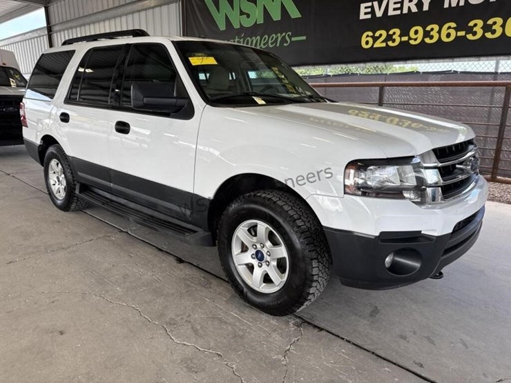 2015-ford-expedition-image-2