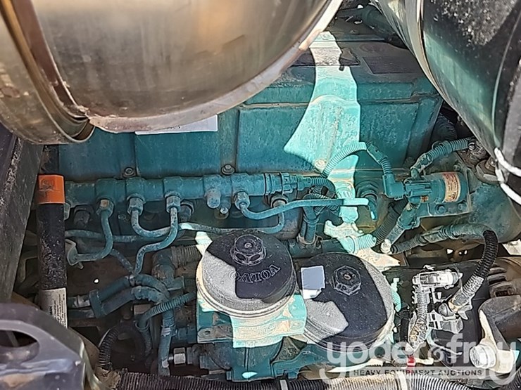 2017-volvo-l110h-image-45