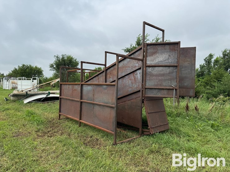 cattle-load-out-chute-image-3