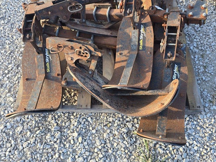 john-deere-606-image-1