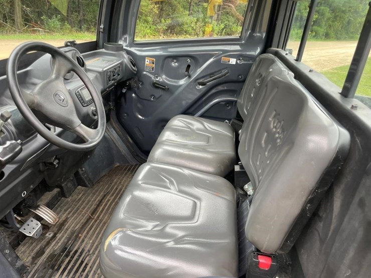 2016-kubota-rtv-x1100c-image-11