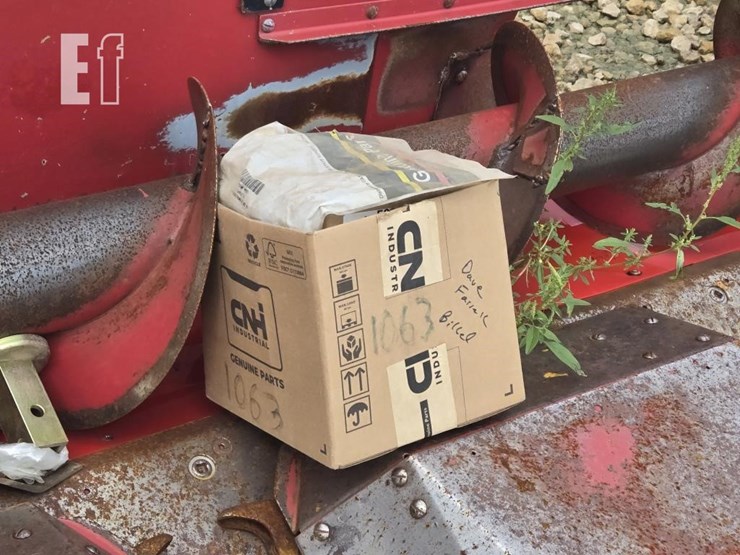 case-ih-1063-image-10