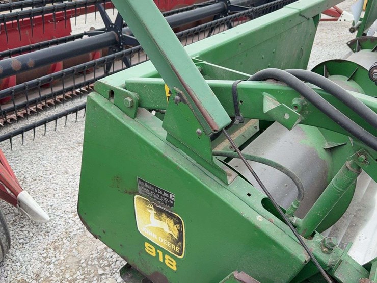 2025-john-deere-918-image-10