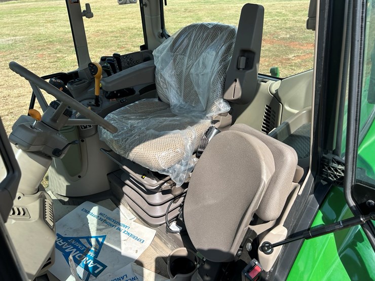 2023-john-deere-6120m-image-26