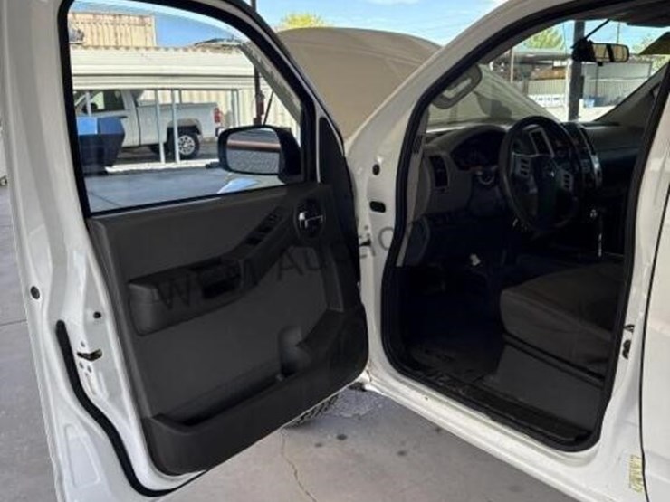 2014-nissan-xterra-image-23