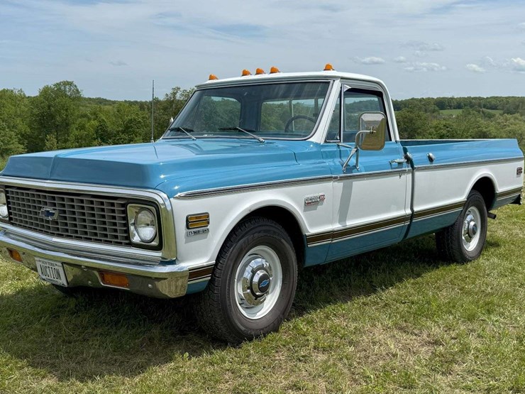 1972-chevrolet-c20-image-1