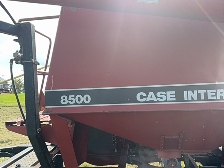 case-ih-8500-image-40