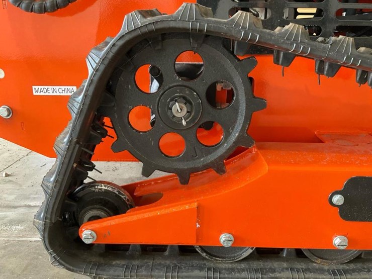 #1013-•-unused-future-ft36c-mini-skid-steer-image-22