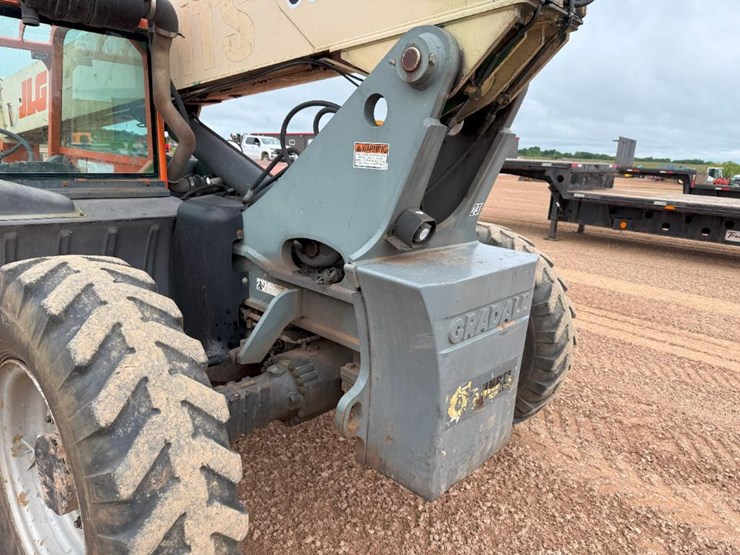 2004-jlg-g6-42a-image-15