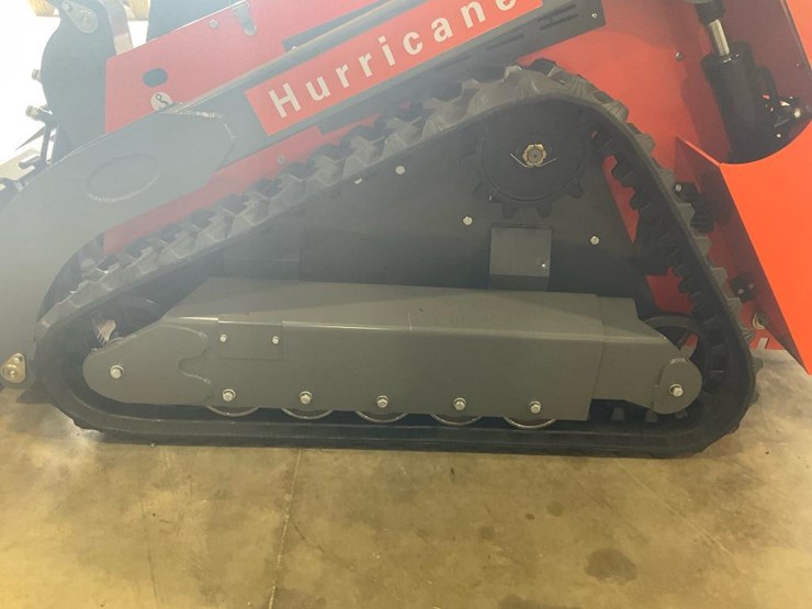 #1001-•-hurricane-hrc-700-mini-skid-steer-loader-image-7